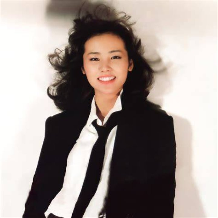 松原みき MIKI MATSUBARA / パラダイス ビーチ (ソフィーのテーマ) PARADISE BEACH (7") HIP