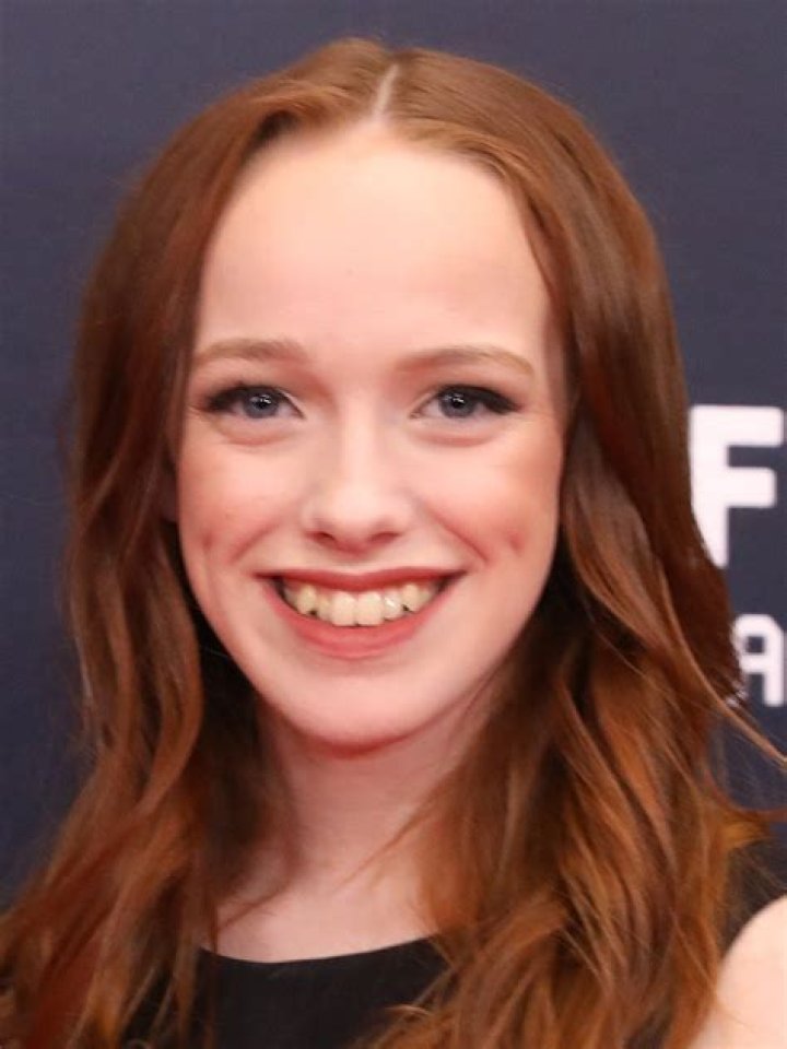 Amybeth McNulty Actress