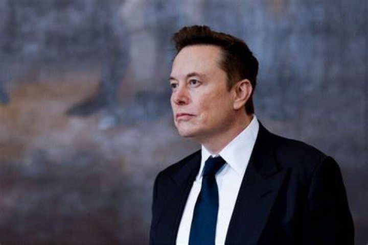 Elon Musk's apology distracted everyone from Tesla's ongoing problems