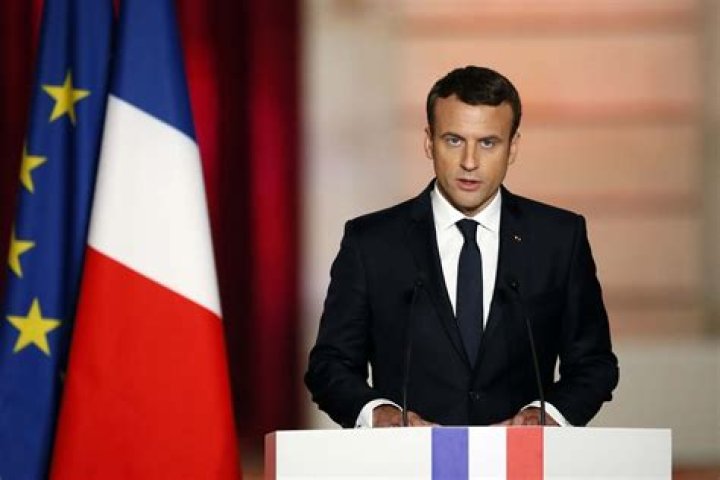 Emmanuel Macron Does the French President wear a wig?