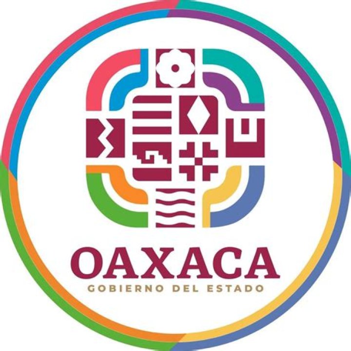 Gobierno de Oaxaca retira tratamientos a María Elena Ríos, saxofonista
