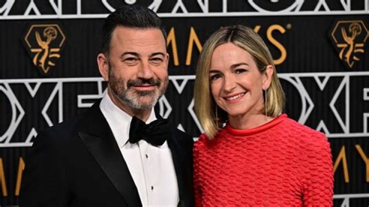 Jimmy Kimmel&rsquo;s Wife Reacts To Aaron Rodgers Epstein Island Allegations