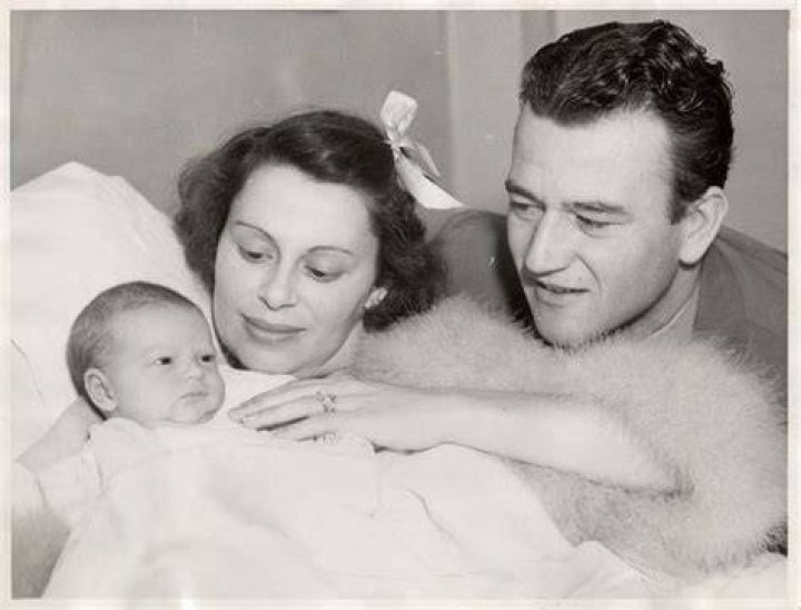 Josephine Wayne (Wife of John Wayne) Bio Wiki Photos Videos