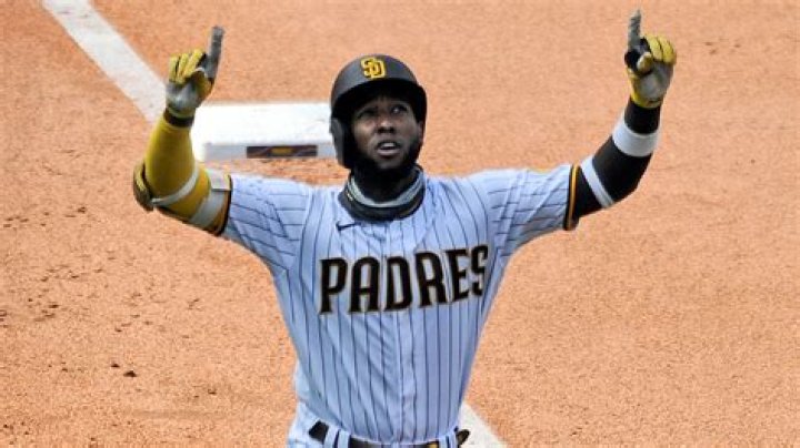 Jurickson Profar signs threeyear, 21M deal to return to Padres