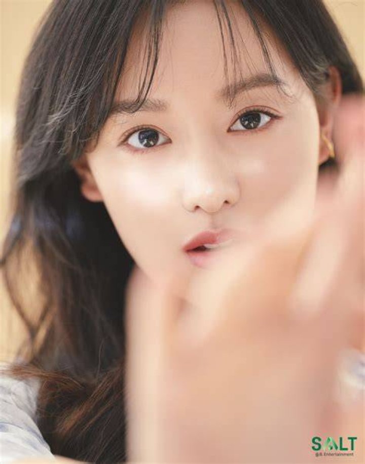 Kim Ji Won Stars In Stunning New Profile Photos Ahead Of Drama