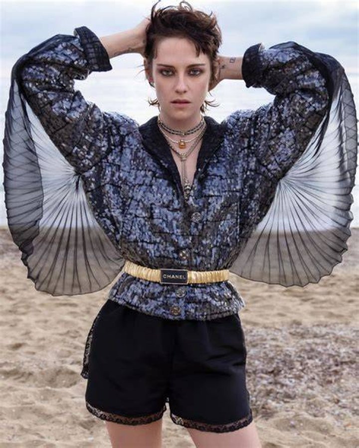 Kristen Stewart Slips on Chanel Loafers for Met Gala 2023 Red Carpet