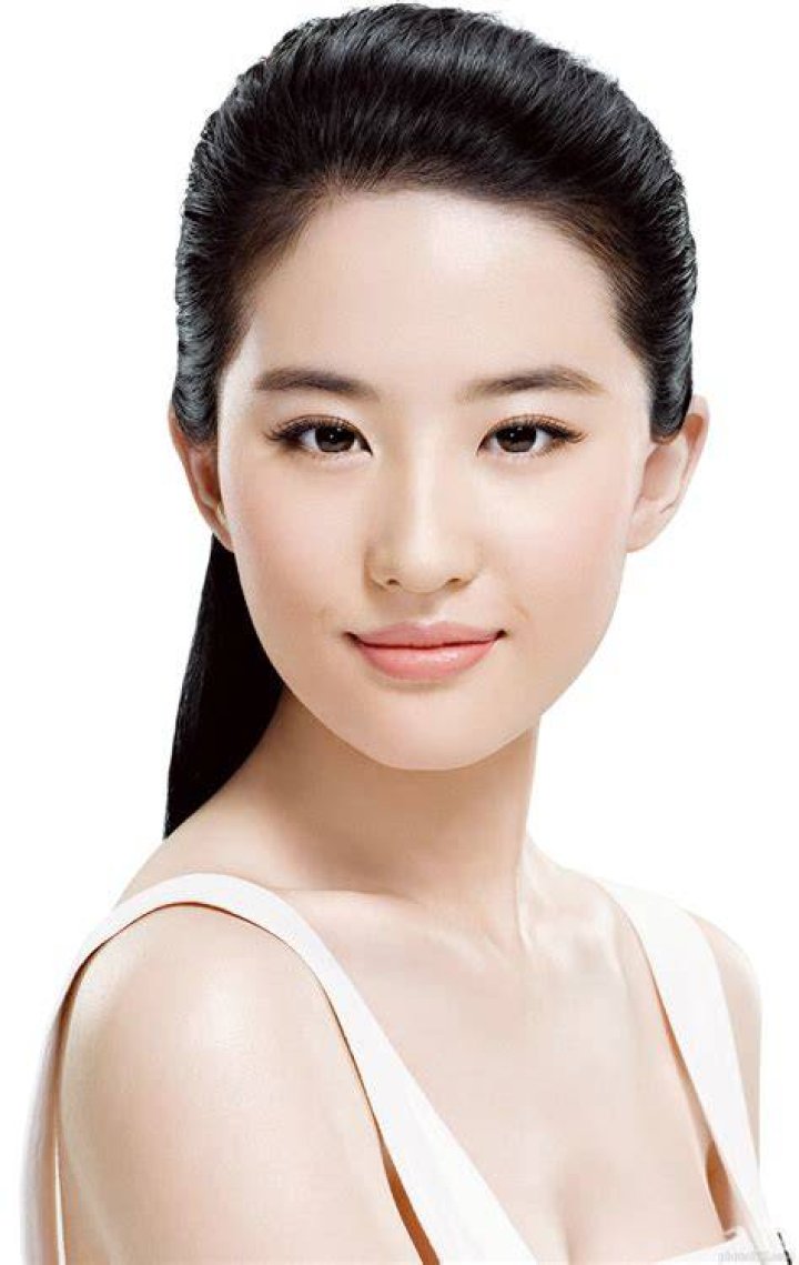 Liu Yifei Profile Images &mdash; The Movie Database (TMDB)