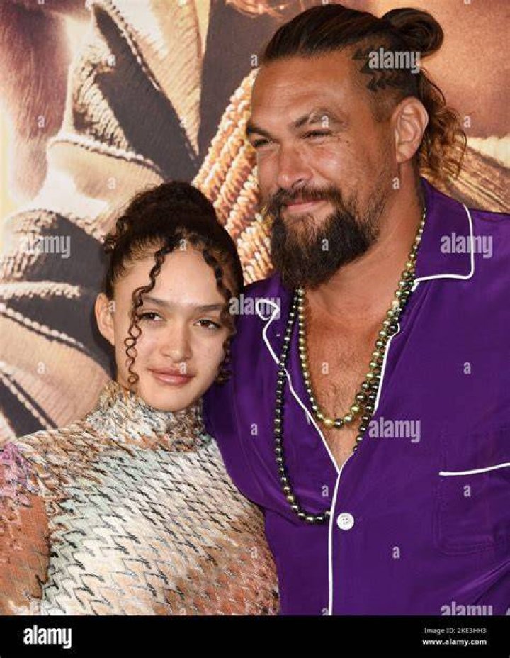 Lola Iolani Momoa Biography Facts, Childhood, Family Life & Achievements
