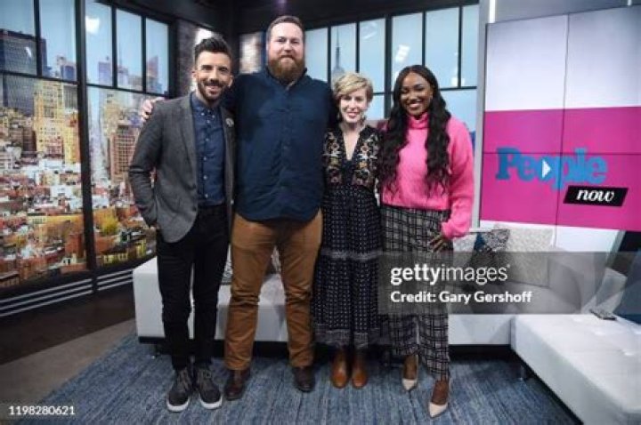 ‘Home Town’ hosts Erin and Ben Napier are building an empire of
