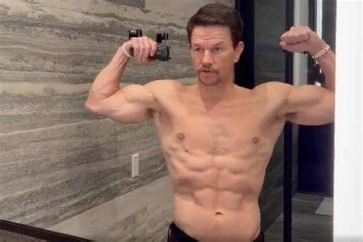 Mark Wahlberg does not look right Page 3 Forums