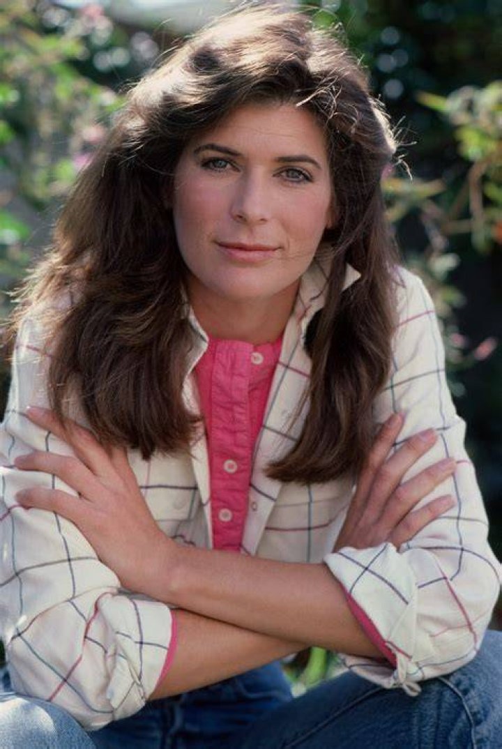 Patricia McPherson from the 80&acute;s for V4