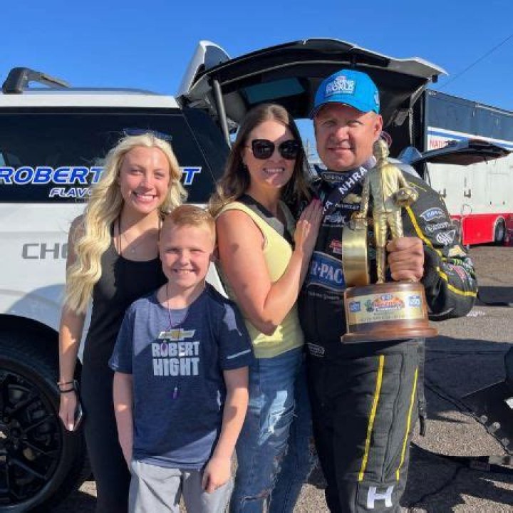 Robert Hight Wife Adria Hight, Bio, Wiki, Age, Height, Weight, Helmet