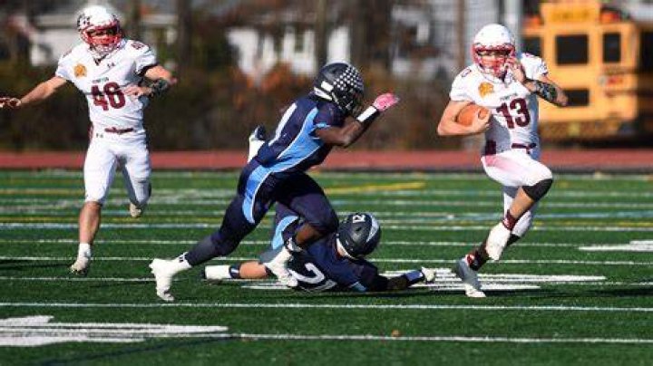 These Football Players Will Make It Tough to Pick a Favorite Team