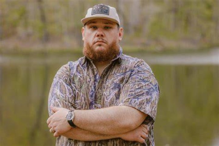 What Is Luke Combs's Net Worth? (Updated 2023)