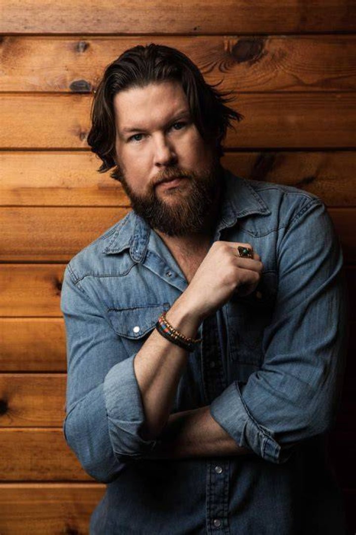 Zach Williams sings of his &lsquo;rescue&rsquo; in latest solo project